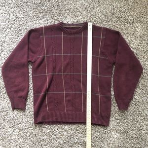 Unisex Large Maroon Sweater
